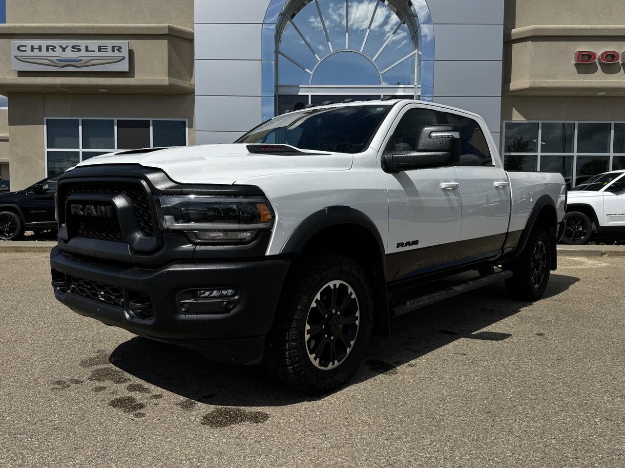 2024 Ram 2500 Rebel Crew Cab 4x4 | Low KMs | HEMI V8 | Towing | Leather | Heated Vented Seats | Sport Hood | NAV Redwater AB