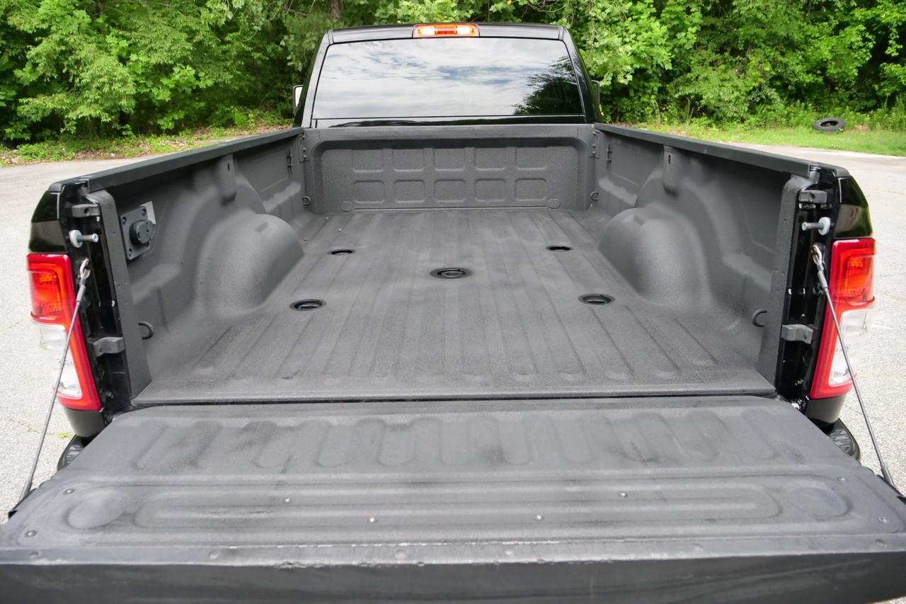 2024 Ram 2500 Tradesman 4X4 / 5th Wheel Prep / 6.4L V8 Hemi! High Point NC