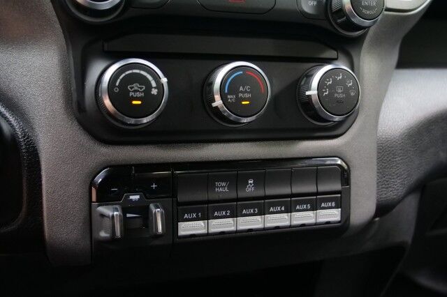 2024 Ram 2500 Tradesman 4X4 / 5th Wheel Prep / 6.4L V8 Hemi! High Point NC