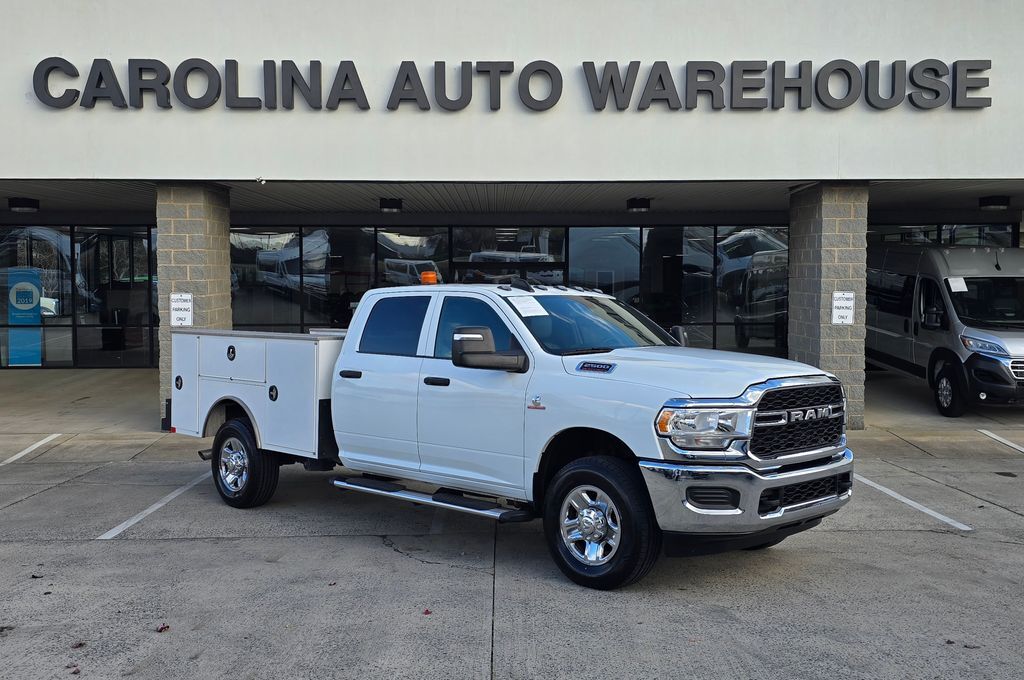 2024 Ram 2500 Tradesman 8ft Service Body Tubo Diesel 4X4 w/Chrome Appearan Concord NC