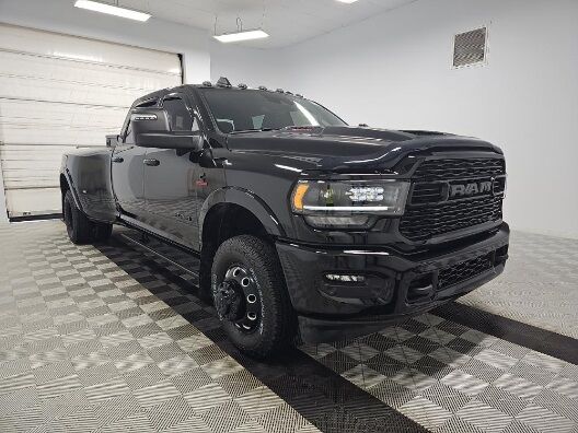2024 Ram 3500 Fond du Lac WI