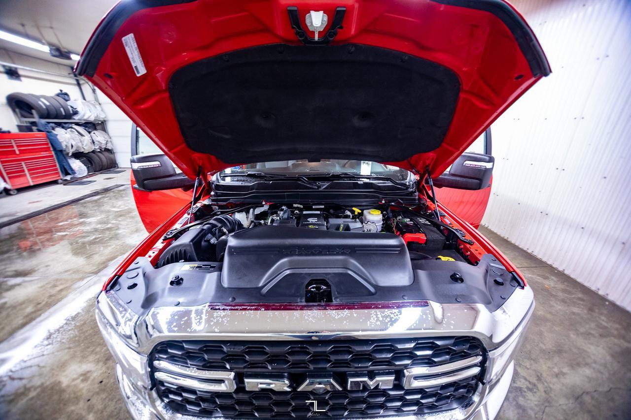 2024 Ram 3500 4x4 Crew Cab Big Horn Diesel AISIN BCam Red Deer AB
