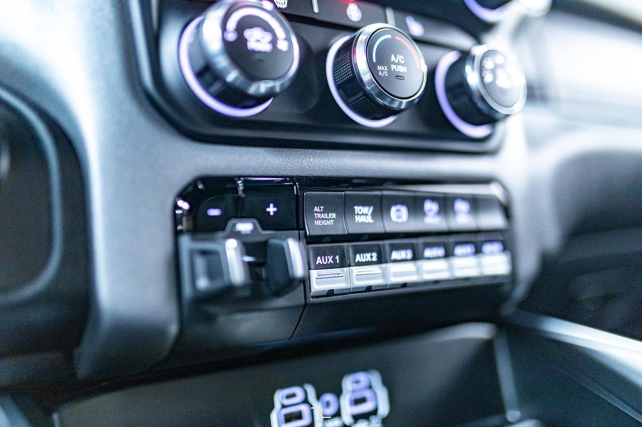 2024 Ram 3500 4x4 Crew Cab Big Horn Diesel AISIN BCam Red Deer AB