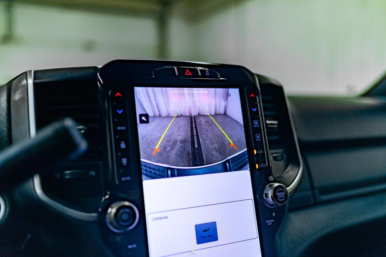 2024 Ram 3500 4x4 Crew Cab Big Horn Diesel AISIN Nav BCam Red Deer AB