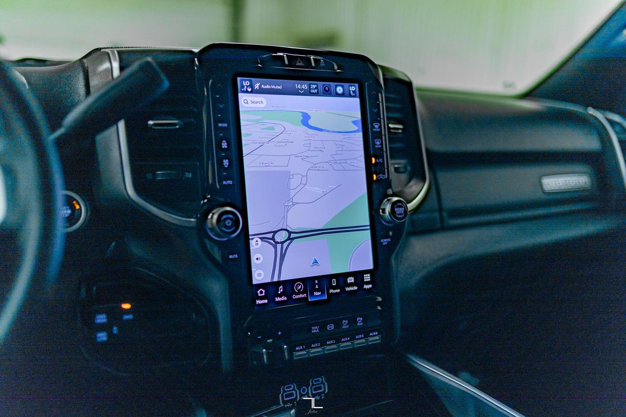 2024 Ram 3500 4x4 Crew Cab Big Horn Diesel AISIN Nav BCam Red Deer AB