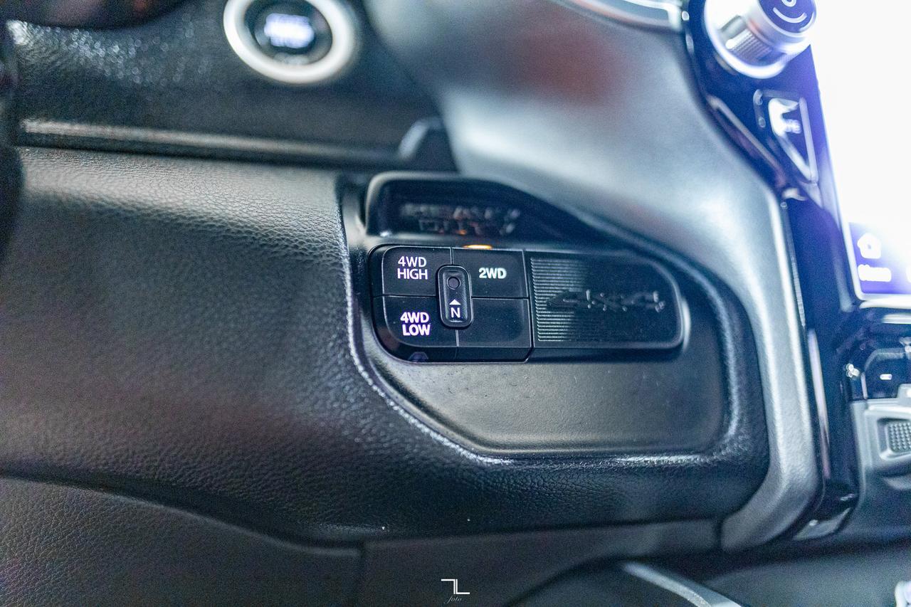 2024 Ram 3500 4x4 Crew Cab Big Horn Diesel AISIN Nav BCam Red Deer AB