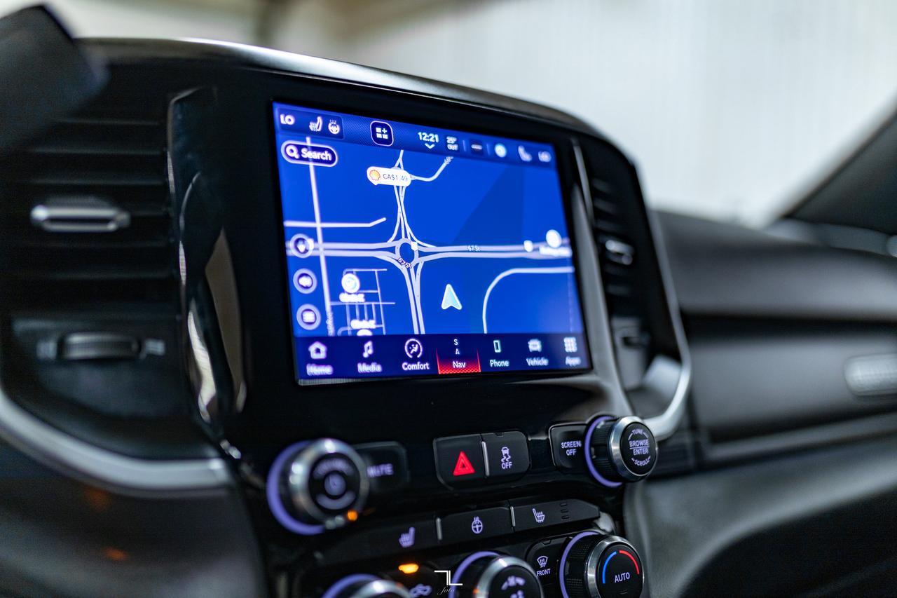 2024 Ram 3500 4x4 Crew Cab Big Horn Diesel Longbox Nav BCam Red Deer AB