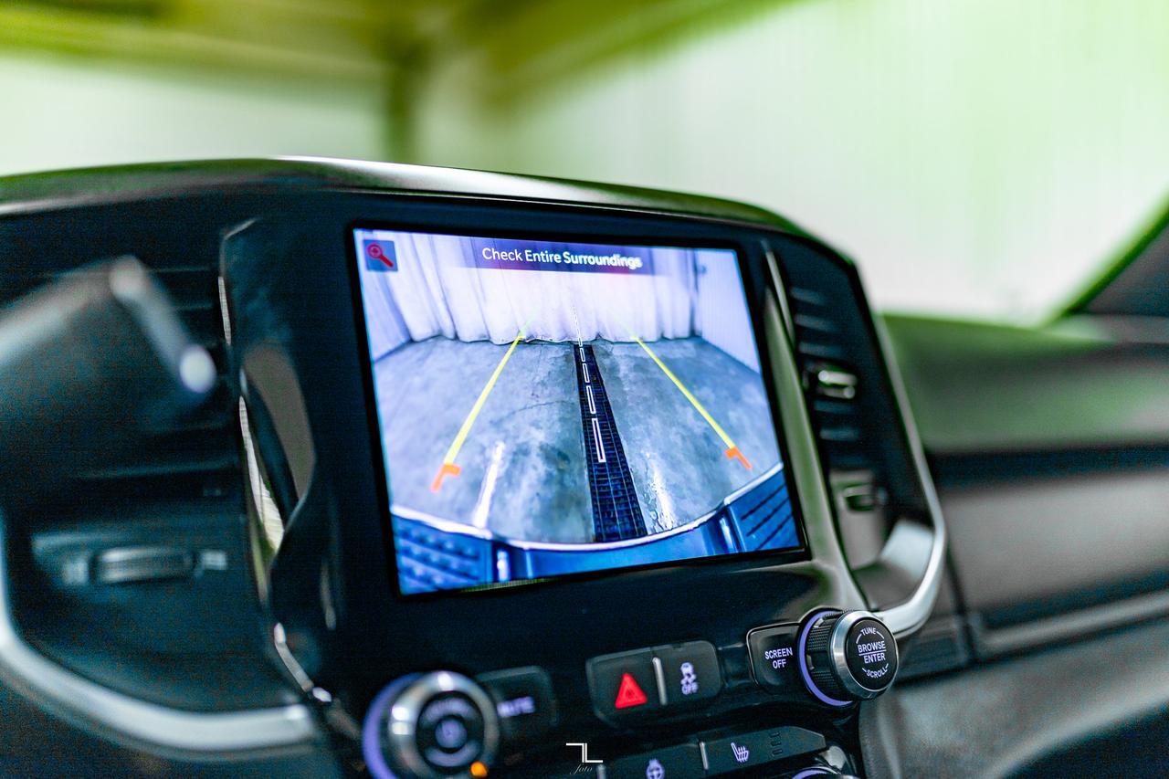 2024 Ram 3500 4x4 Crew Cab Big Horn Diesel Longbox Nav BCam Red Deer AB