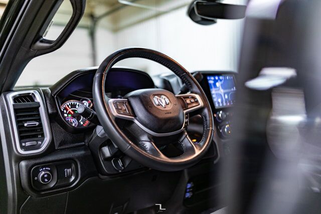 2024 Ram 3500 4x4 Crew Cab Big Horn Diesel Longbox Nav BCam Red Deer AB