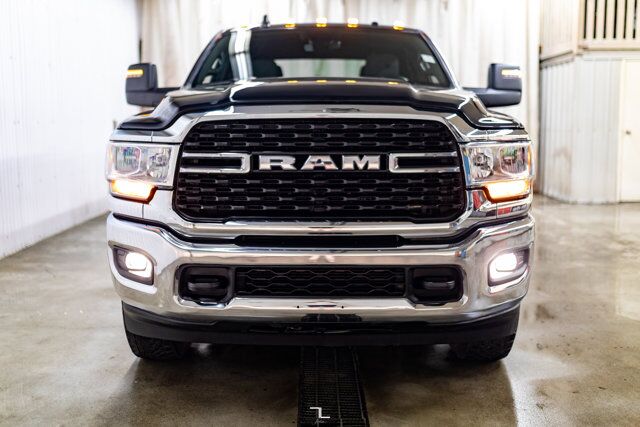 2024 Ram 3500 4x4 Crew Cab Big Horn Diesel Longbox Nav BCam Red Deer AB