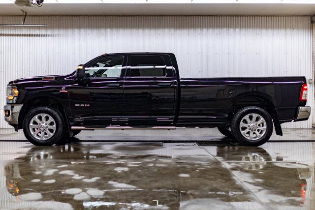 2024 Ram 3500 4x4 Crew Cab Big Horn Diesel Longbox Nav BCam Red Deer AB