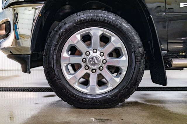 2024 Ram 3500 4x4 Crew Cab Big Horn Diesel Longbox Nav BCam Red Deer AB