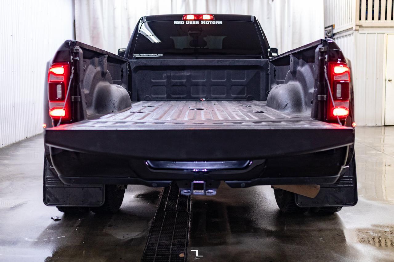 2024 Ram 3500 4x4 Crew Cab Big Horn Dually Diesel AISIN Nav Red Deer AB