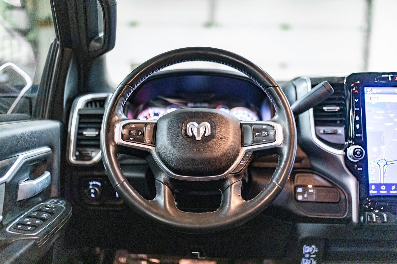 2024 Ram 3500 4x4 Crew Cab Big Horn Dually Diesel AISIN Nav Red Deer AB