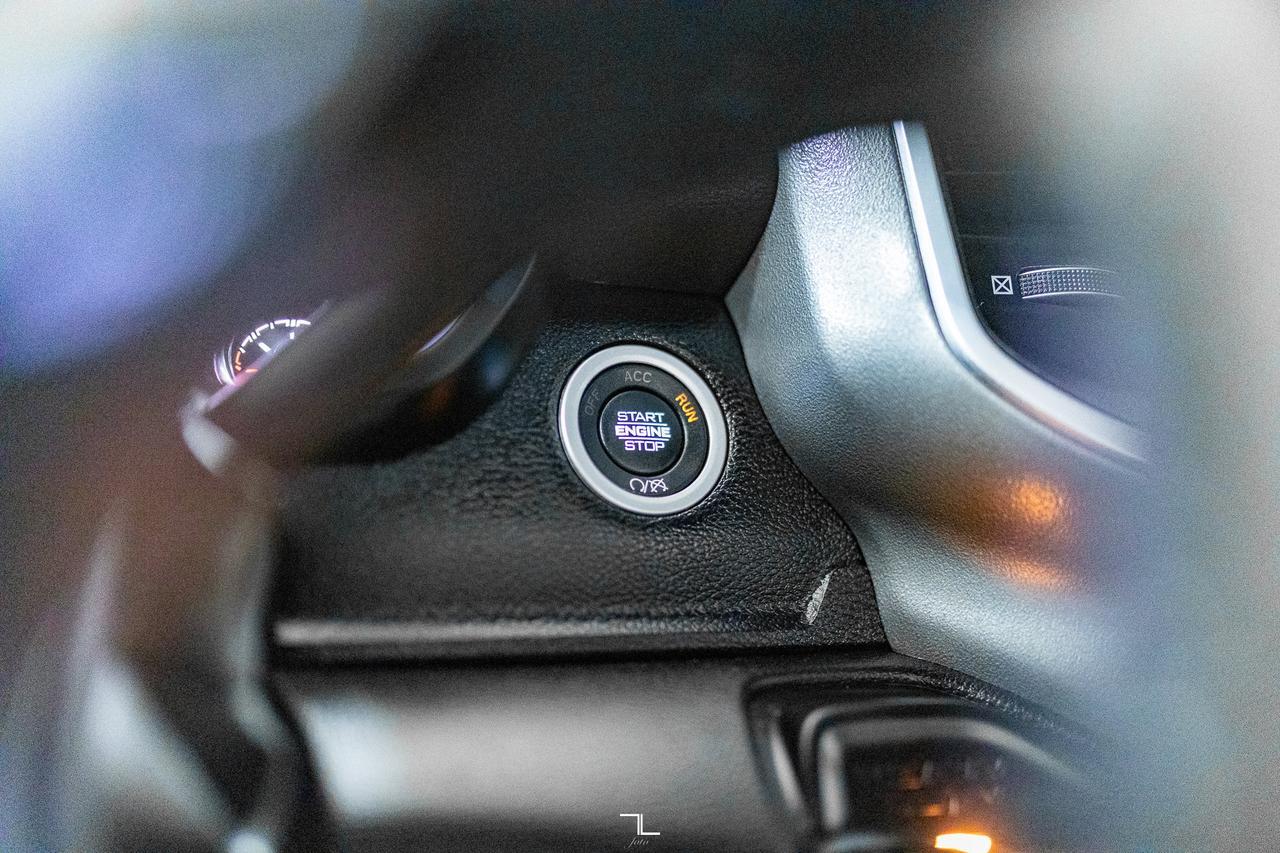 2024 Ram 3500 4x4 Crew Cab Big Horn Dually Diesel Nav BCam Red Deer AB