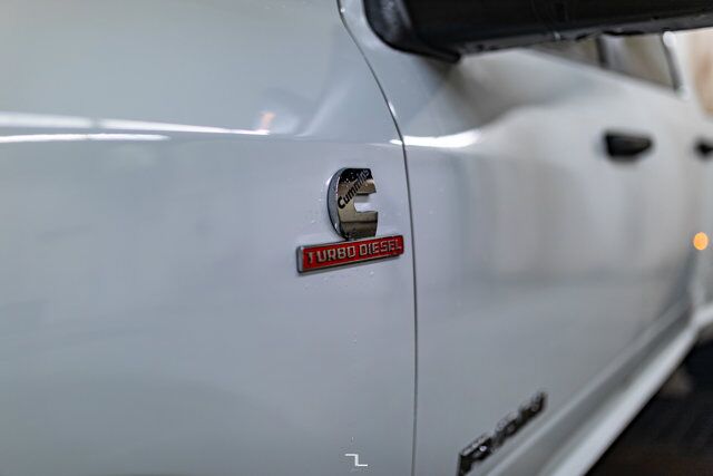 2024 Ram 3500 4x4 Crew Cab Big Horn Dually Diesel Nav BCam Red Deer AB