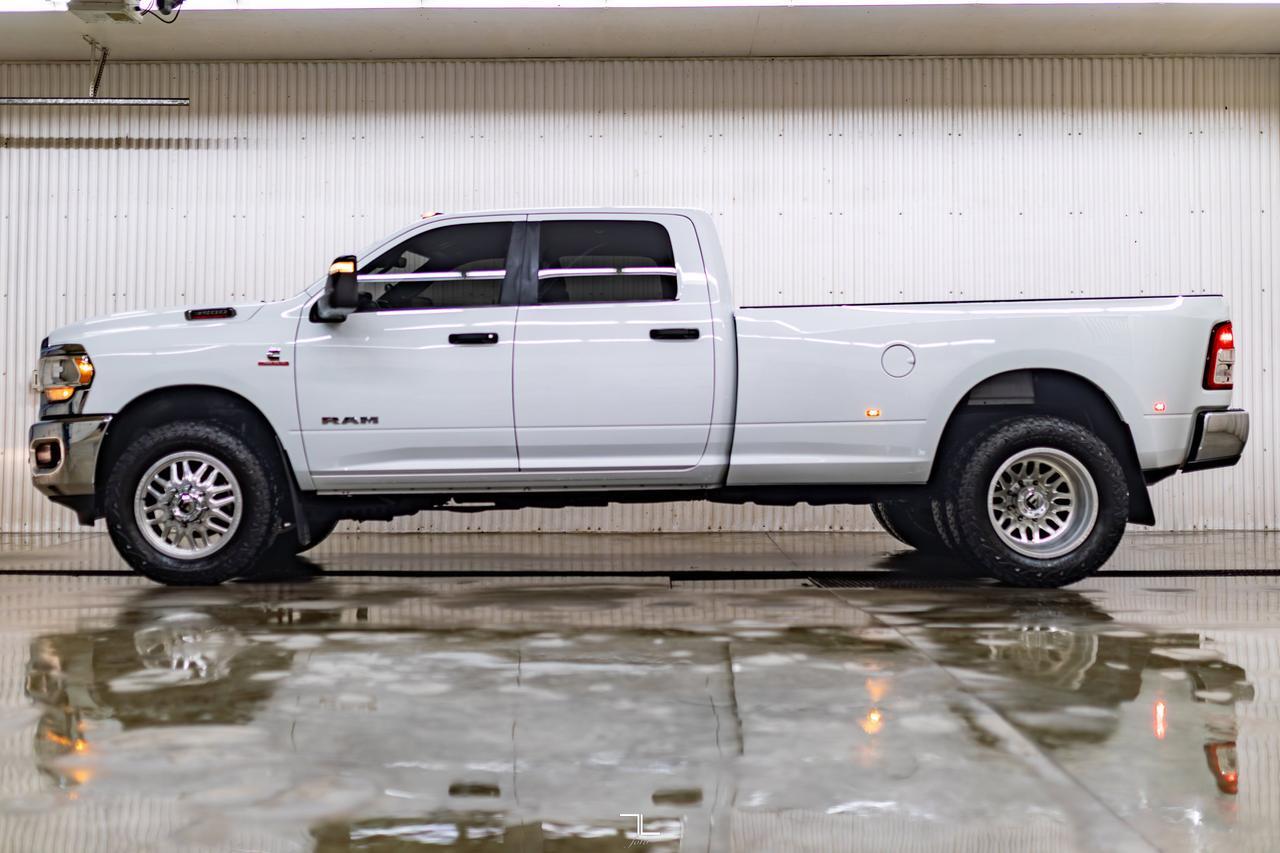 2024 Ram 3500 4x4 Crew Cab Big Horn Dually Diesel Nav BCam Red Deer AB