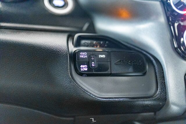 2024 Ram 3500 4x4 Crew Cab Big Horn Dually Diesel Nav BCam Red Deer AB