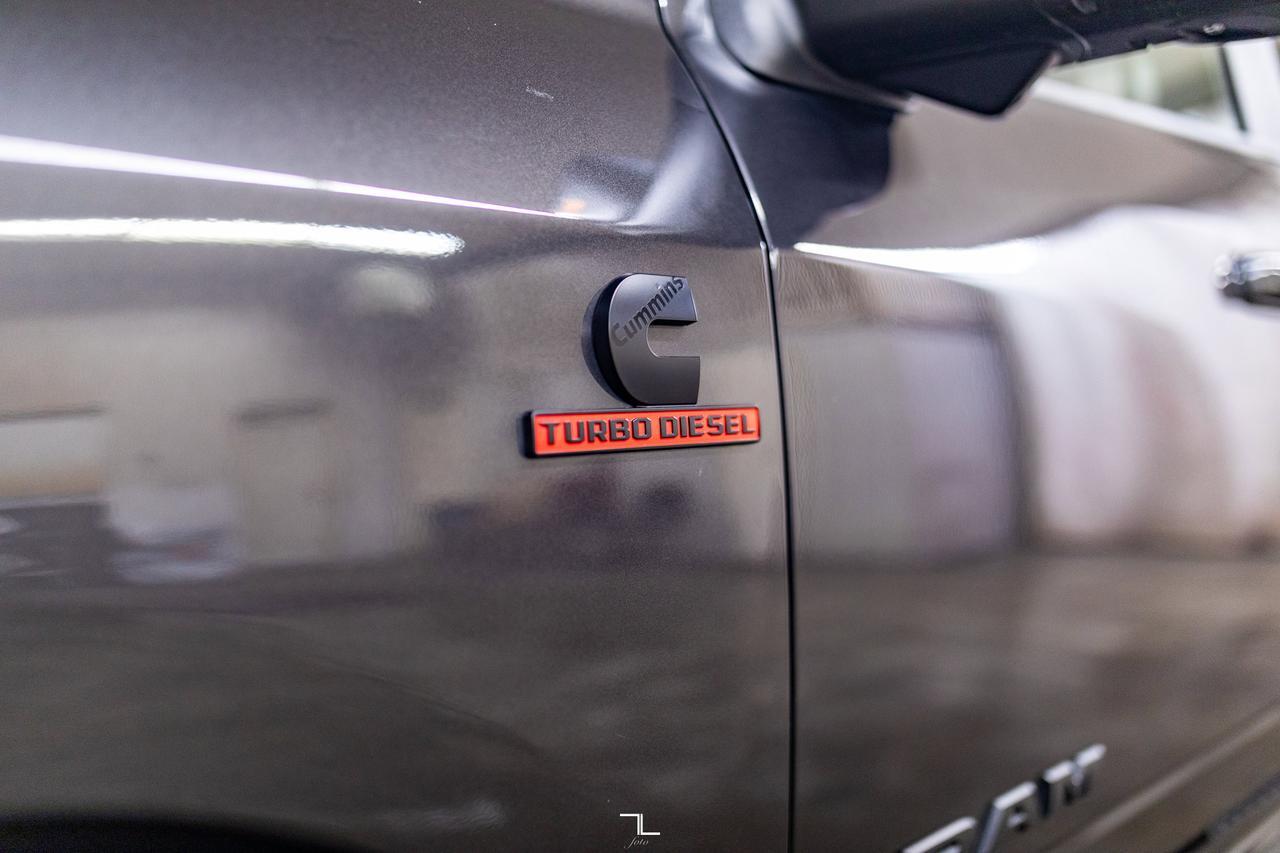 2024 Ram 3500 4x4 Crew Cab Big Horn Dually Diesel Nav BCam Red Deer AB