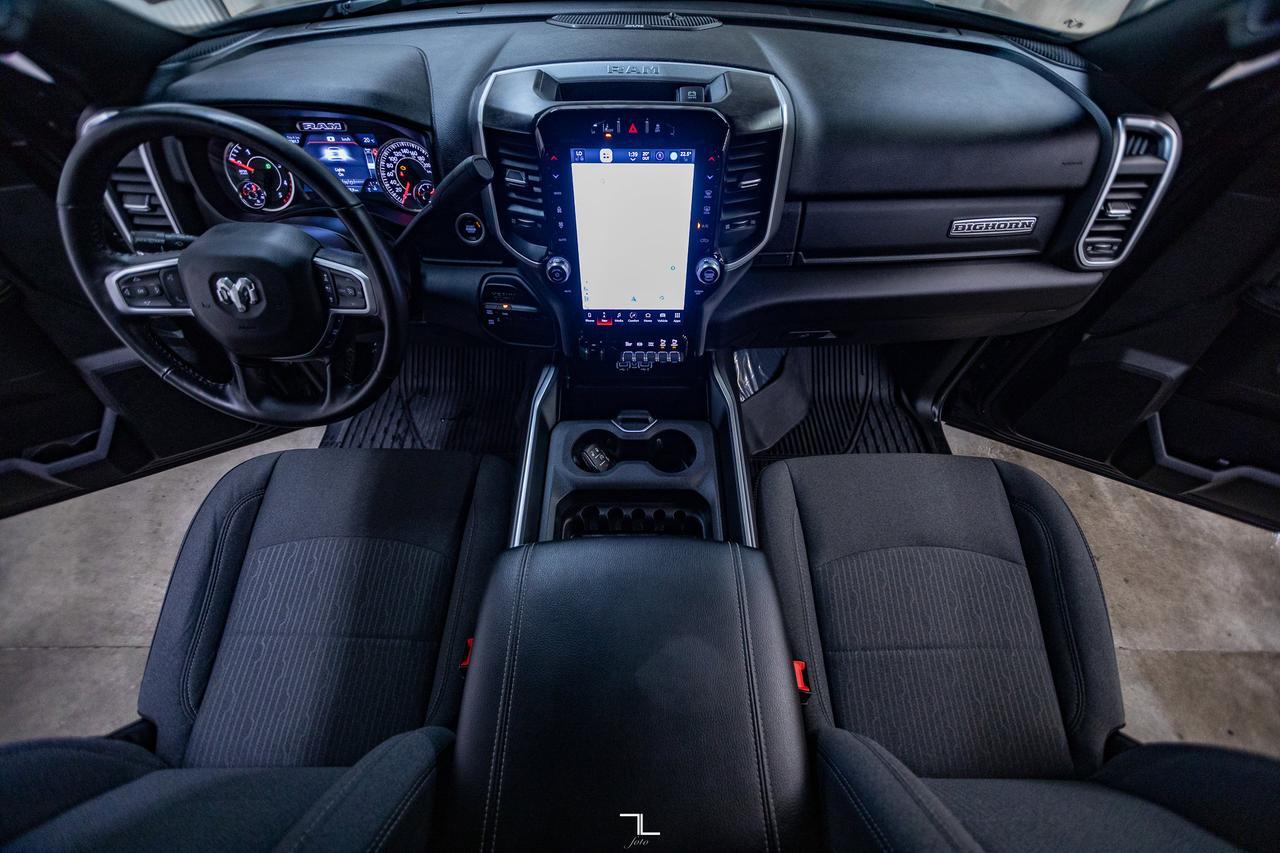 2024 Ram 3500 4x4 Crew Cab Big Horn Dually Diesel Nav BCam Red Deer AB