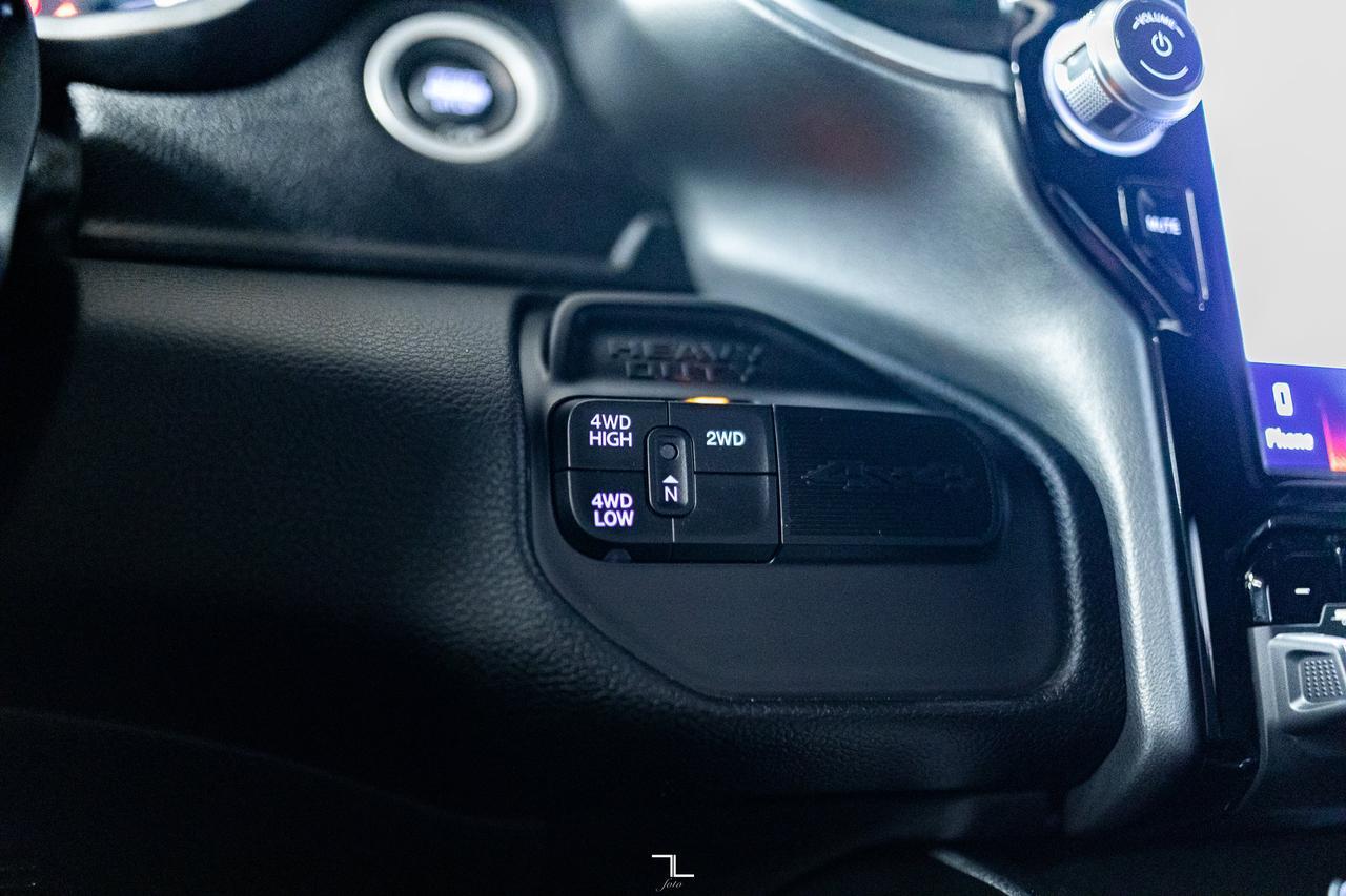 2024 Ram 3500 4x4 Crew Cab Big Horn Dually Diesel Nav BCam Red Deer AB