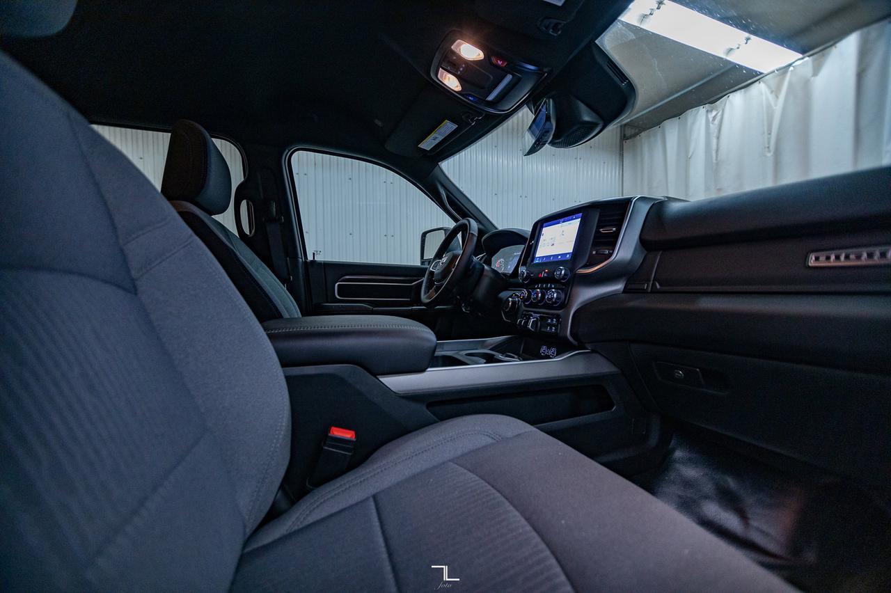 2024 Ram 3500 4x4 Crew Cab Big Horn Dually HEMI BCam Red Deer AB