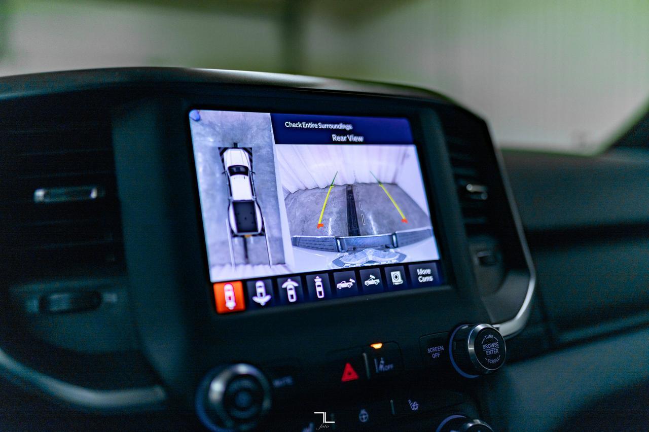 2024 Ram 3500 4x4 Crew Cab Big Horn Dually HEMI BCam Red Deer AB