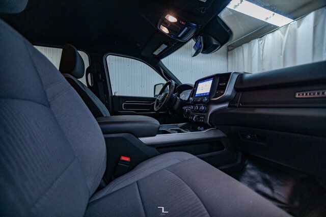 2024 Ram 3500 4x4 Crew Cab Big Horn Dually HEMI BCam Red Deer AB