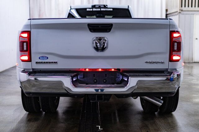 2024 Ram 3500 4x4 Crew Cab Big Horn Dually HEMI BCam Red Deer AB