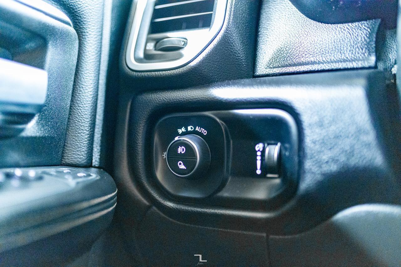 2024 Ram 3500 4x4 Crew Cab Big Horn Longbox Diesel AISIN BCam Red Deer AB