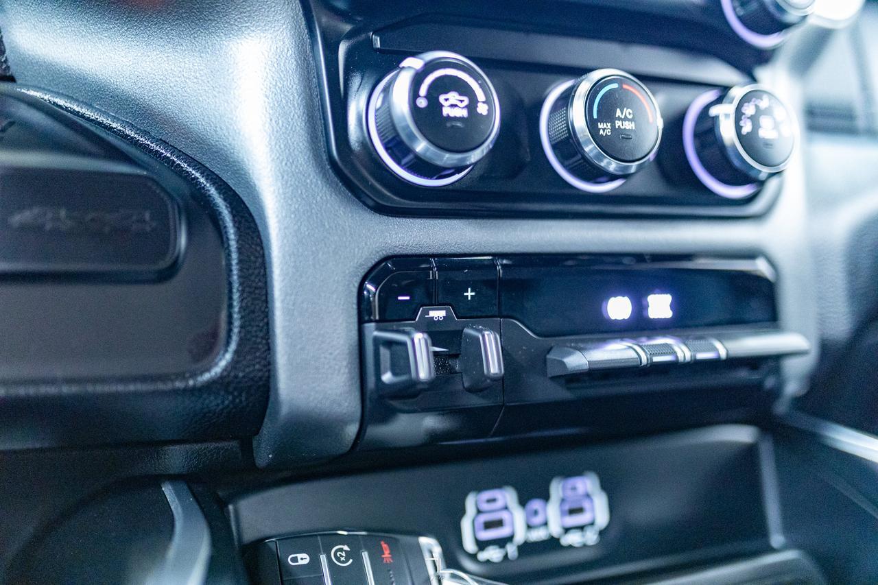 2024 Ram 3500 4x4 Crew Cab Big Horn Longbox Diesel AISIN BCam Red Deer AB