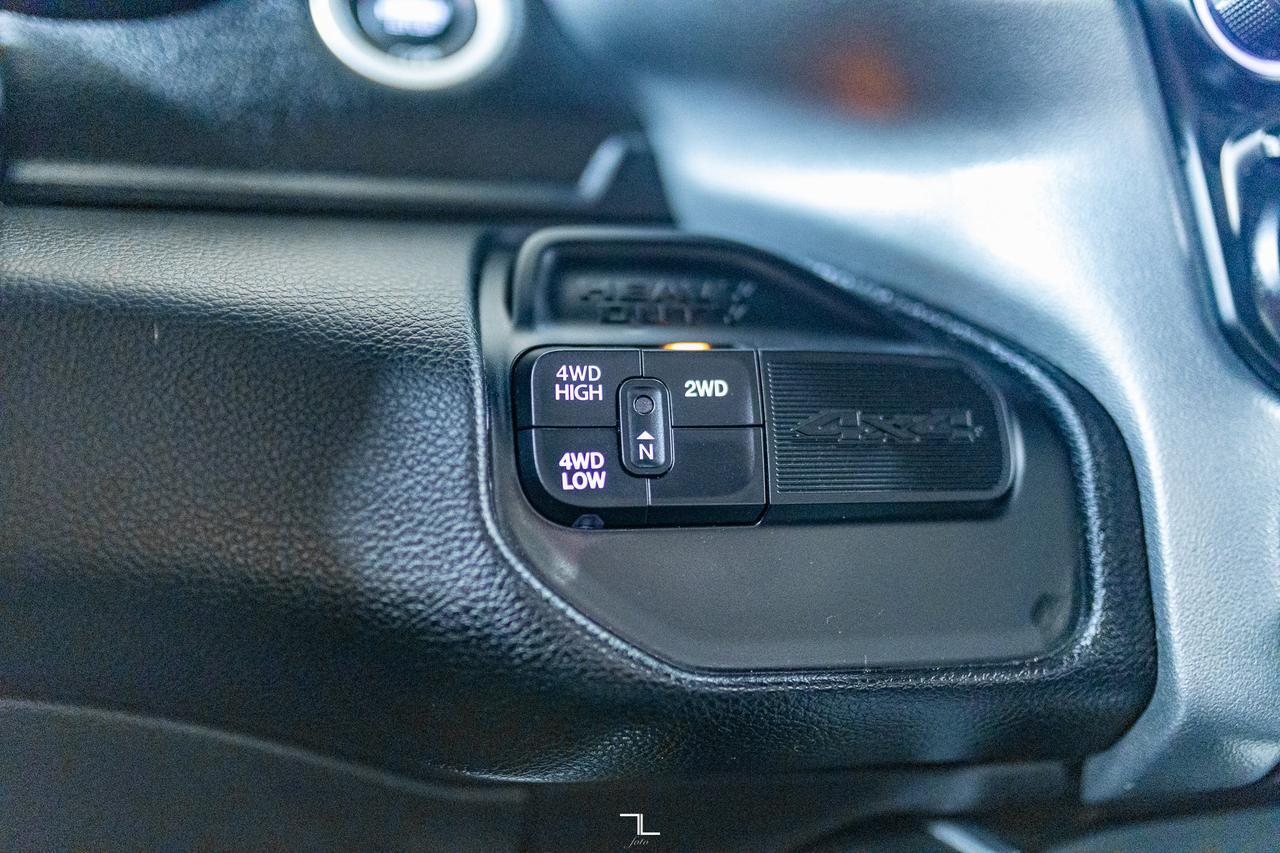 2024 Ram 3500 4x4 Crew Cab Big Horn Longbox Diesel AISIN BCam Red Deer AB