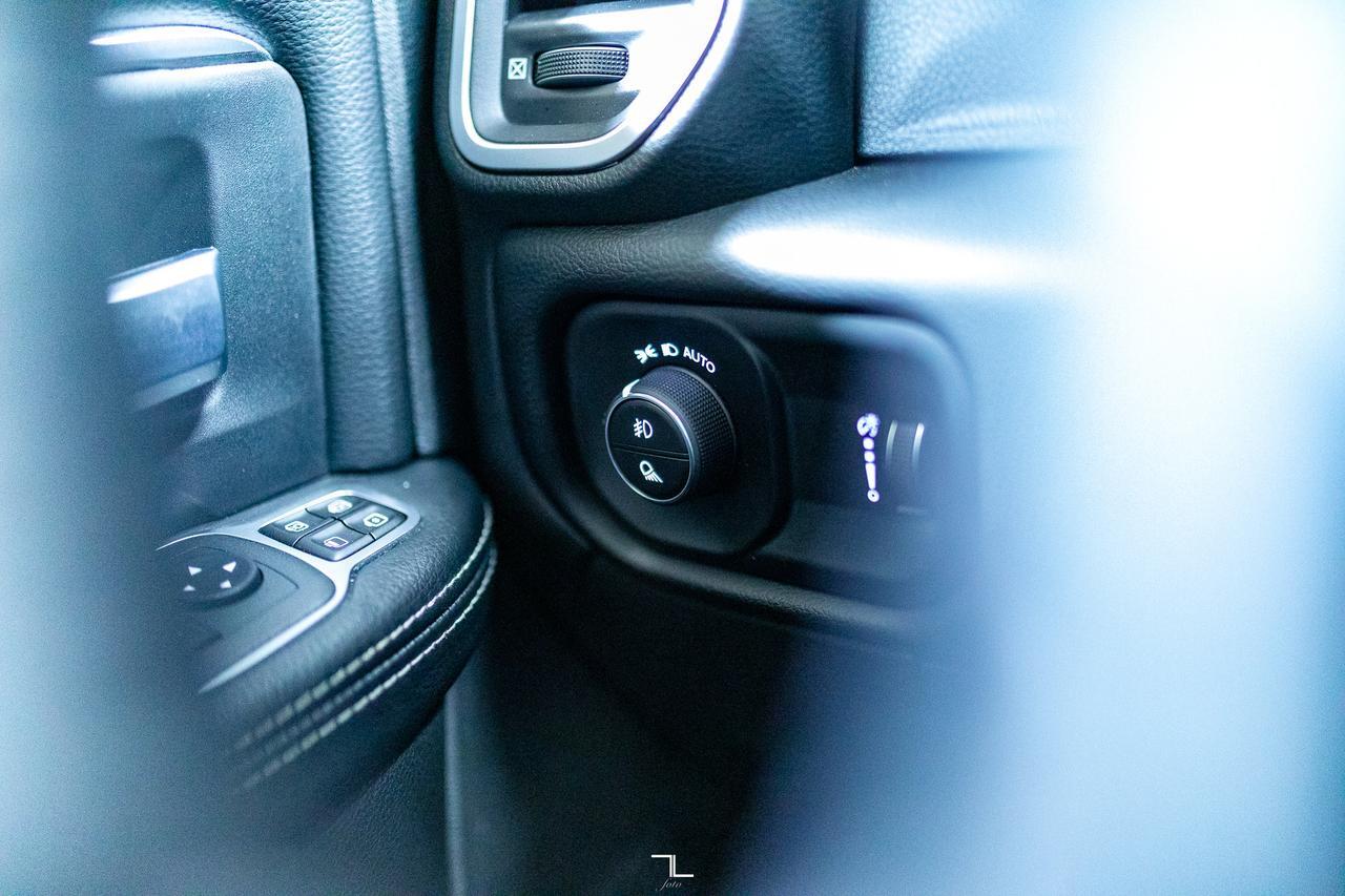 2024 Ram 3500 4x4 Crew Cab Big Horn Nigh Edition Dually Diesel Nav Red Deer AB