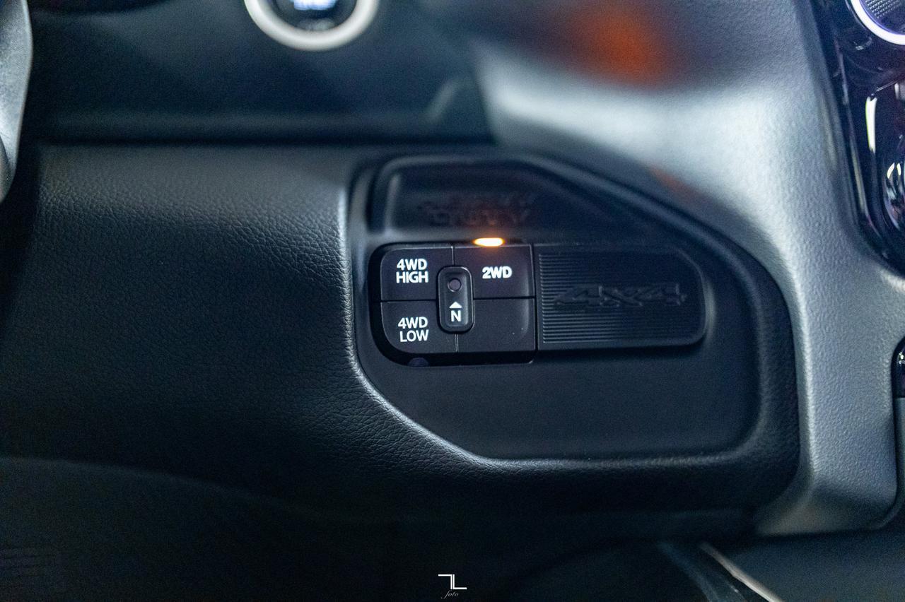 2024 Ram 3500 4x4 Crew Cab Big Horn Sport Diesel AISIN Nav Red Deer AB