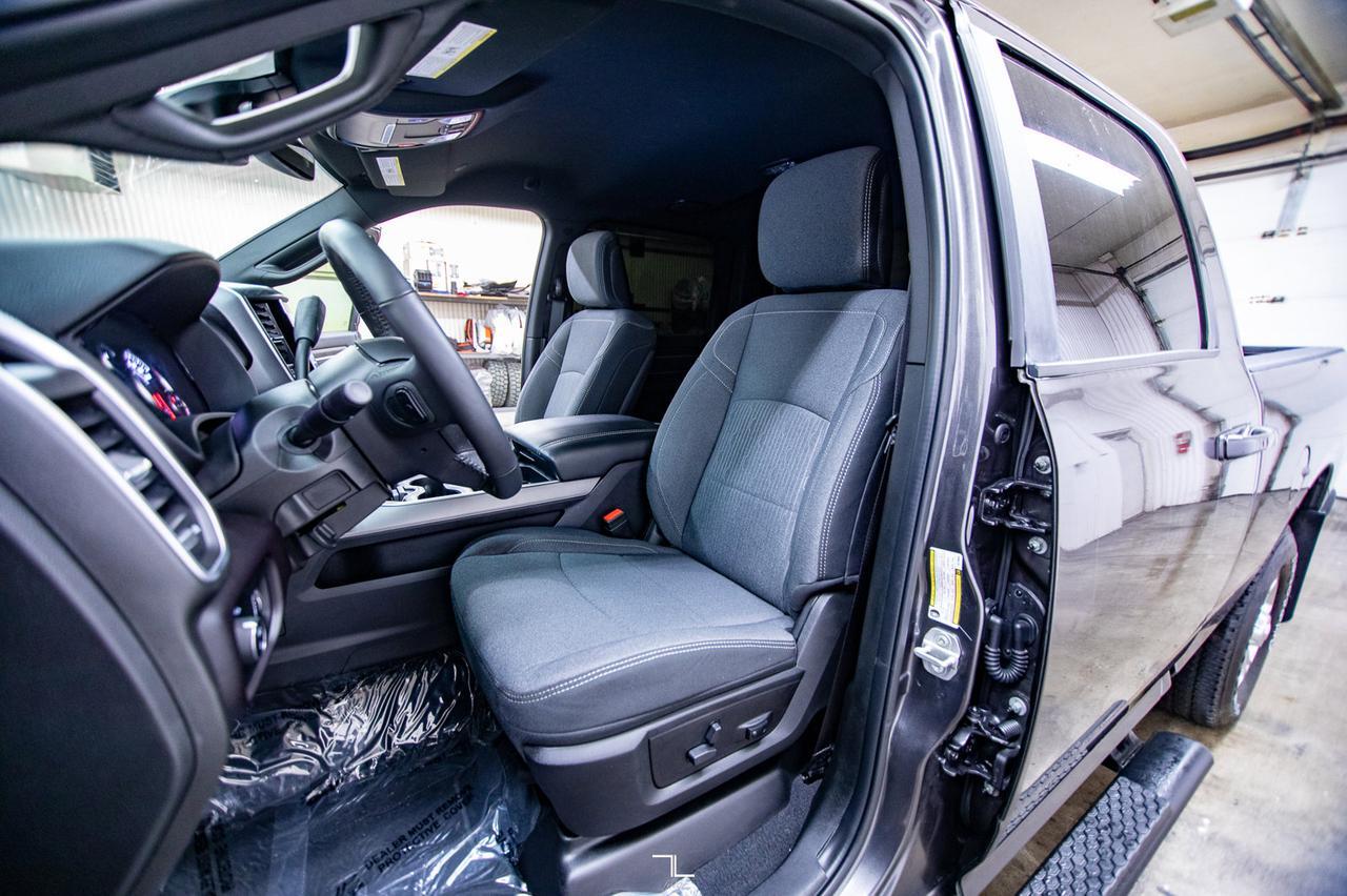 2024 Ram 3500 4x4 Crew Cab Big Horn Sport Diesel AISIN Nav Red Deer AB