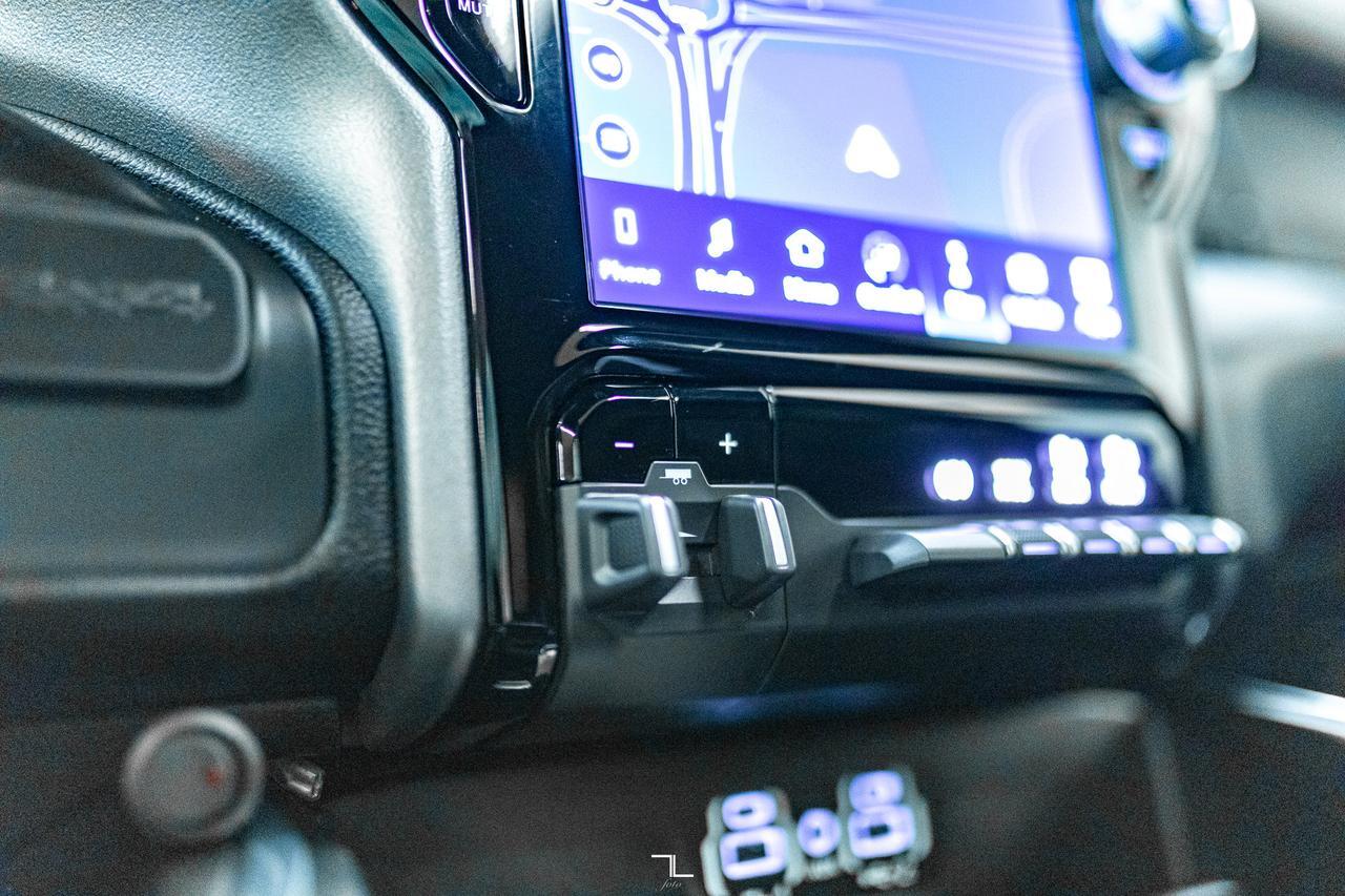 2024 Ram 3500 4x4 Crew Cab Laramie Diesel Leather Roof Nav BCam Red Deer AB