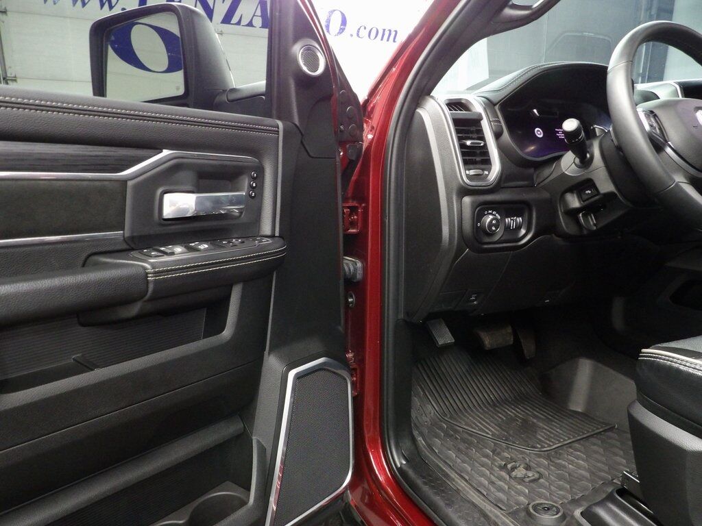 2024 Ram 3500 4x4 Crew Cab Laramie SRW Fond du Lac WI