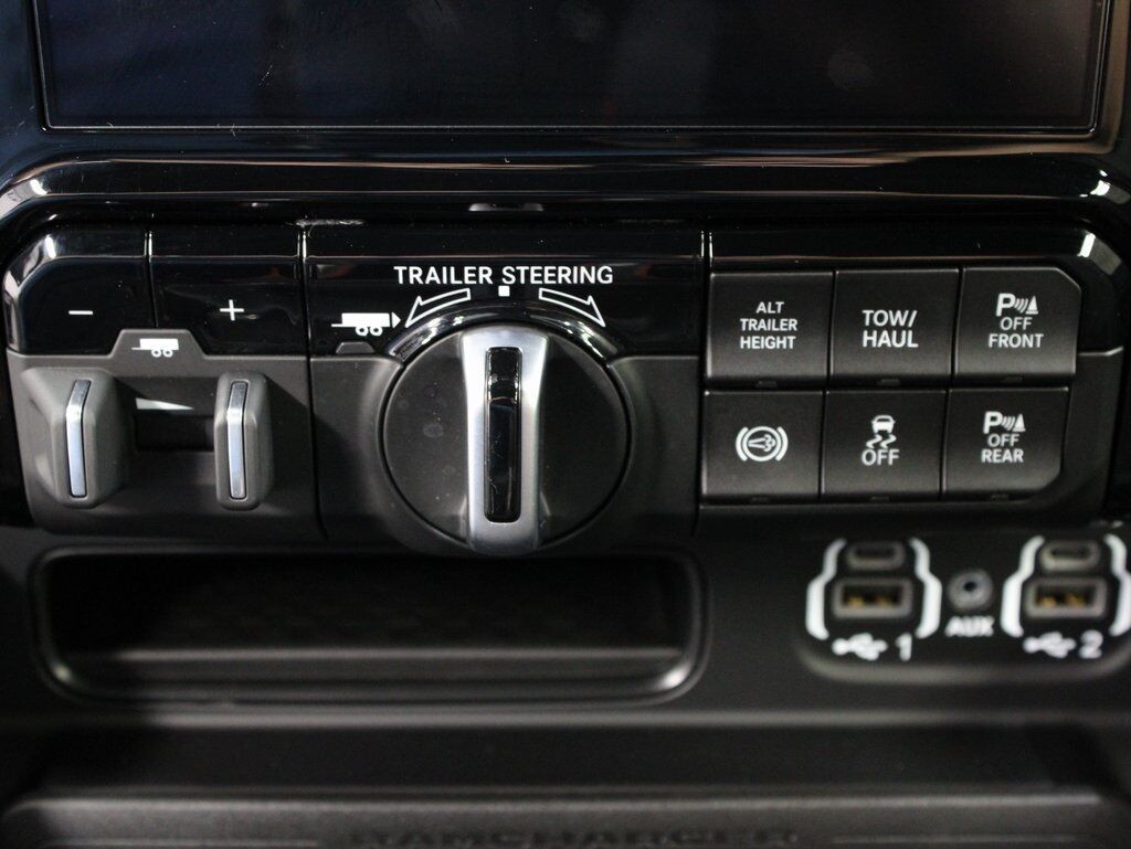 2024 Ram 3500 4x4 Crew Cab Limited DRW Fond du Lac WI