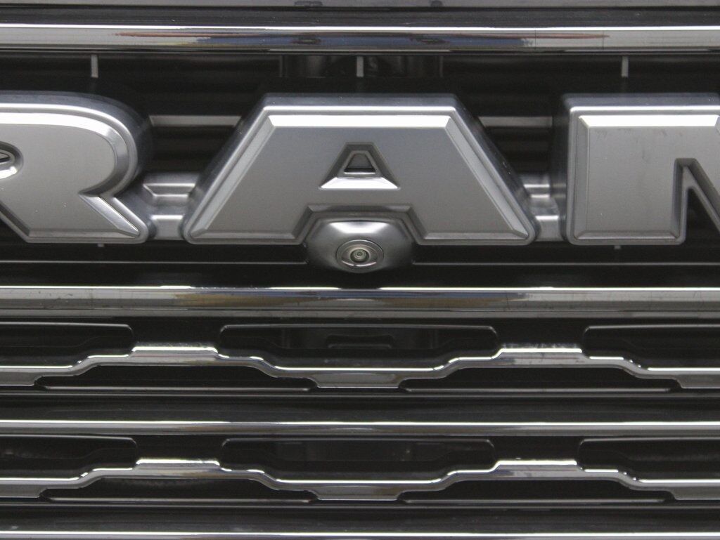 2024 Ram 3500 4x4 Crew Cab Limited DRW Fond du Lac WI