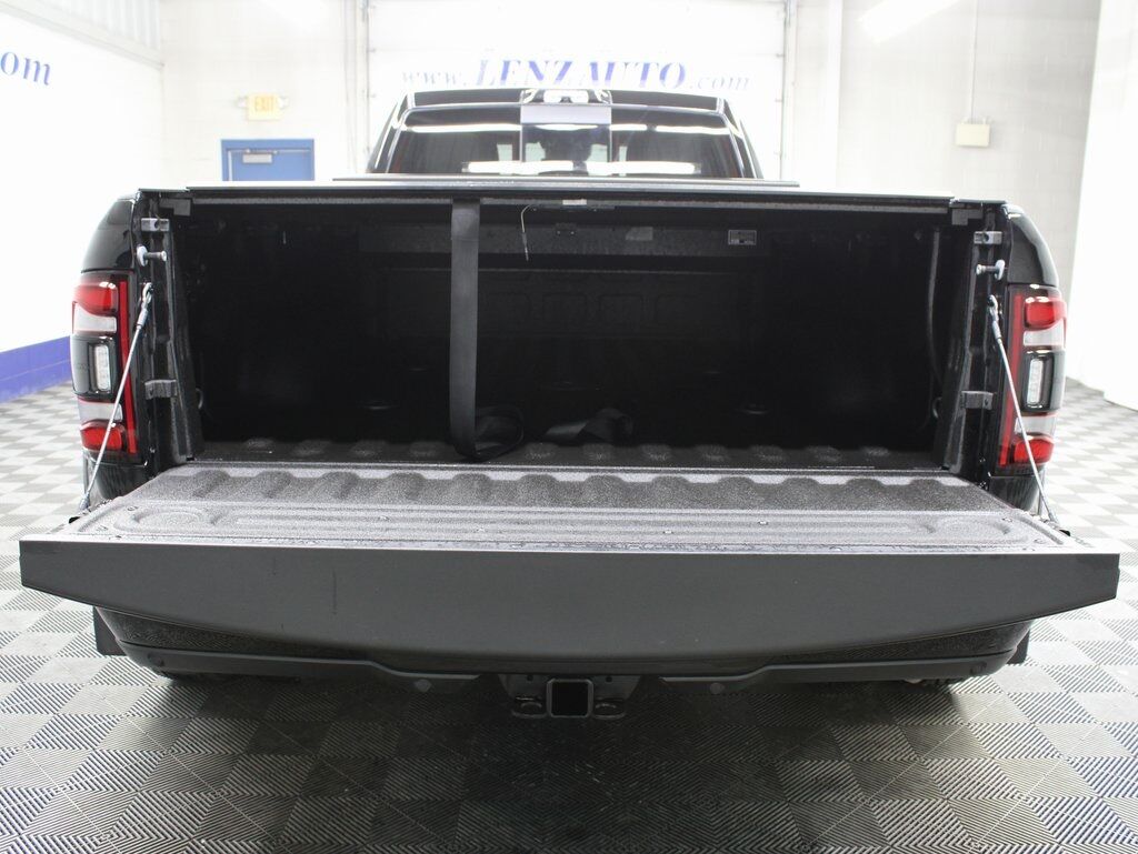 2024 Ram 3500 4x4 Crew Cab Limited DRW Fond du Lac WI