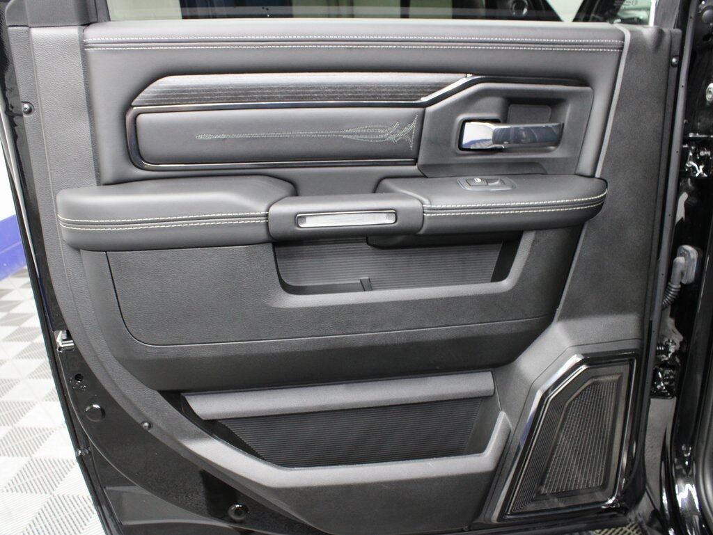 2024 Ram 3500 4x4 Crew Cab Limited DRW Fond du Lac WI
