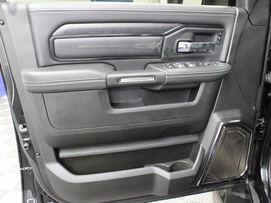 2024 Ram 3500 4x4 Crew Cab Limited DRW Fond du Lac WI
