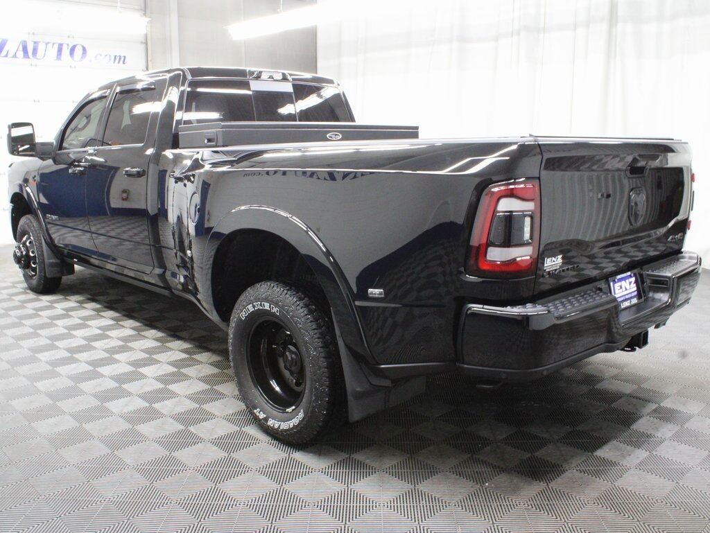 2024 Ram 3500 4x4 Crew Cab Limited DRW Fond du Lac WI
