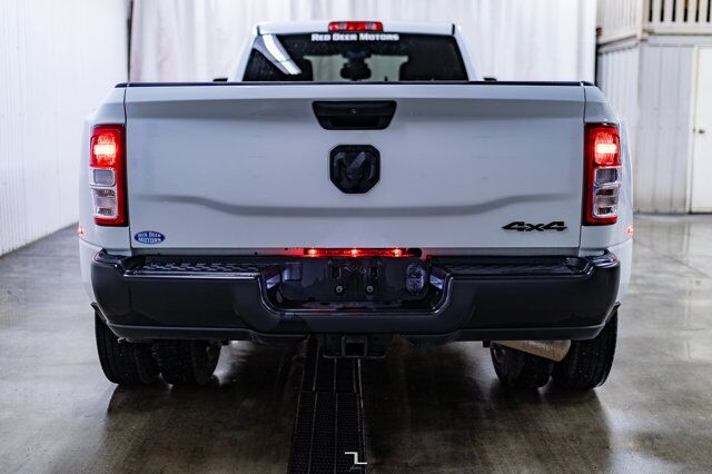 2024 Ram 3500 4x4 Crew Cab Tradesman Diesel Dually BCam Red Deer AB