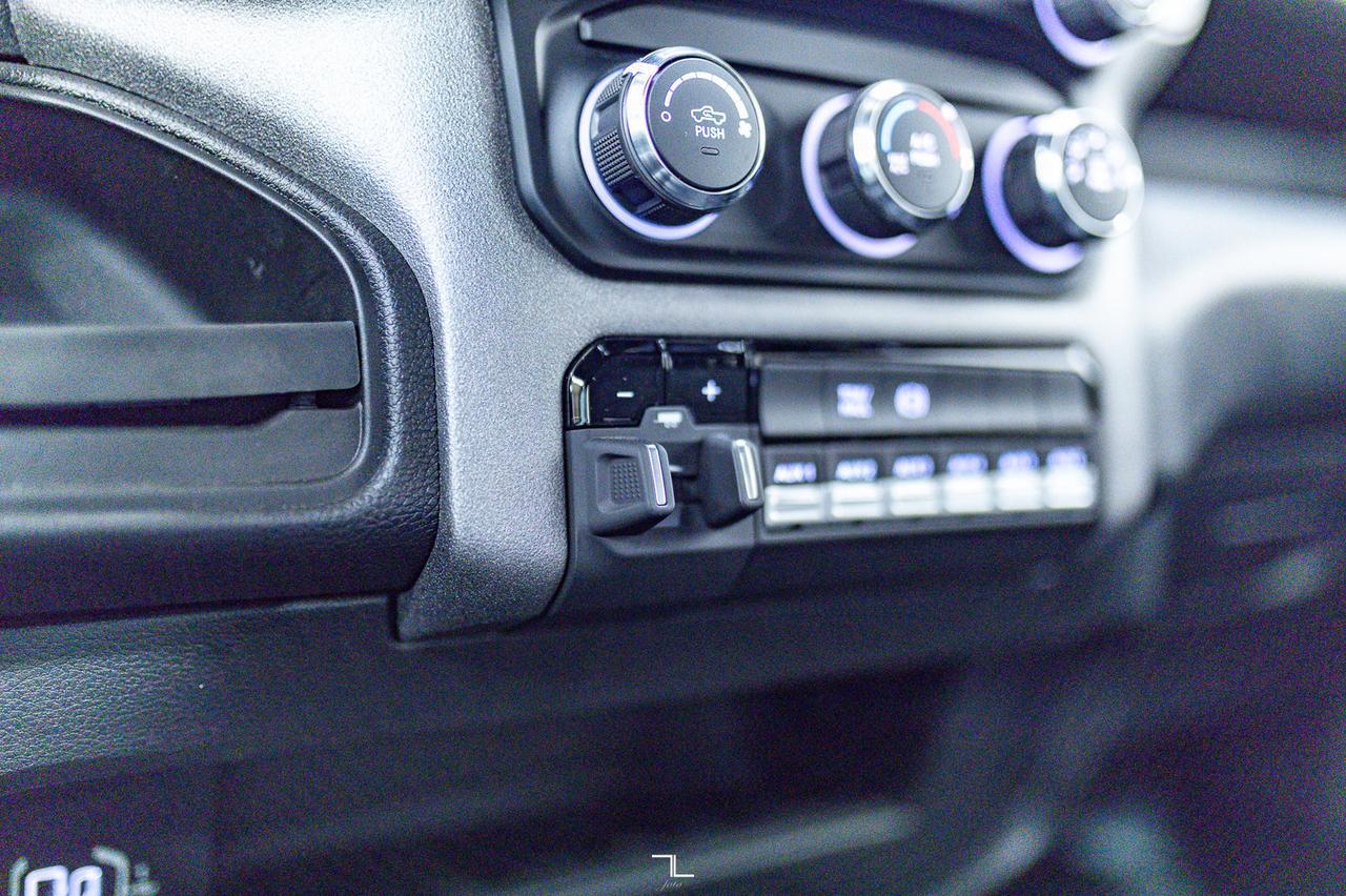 2024 Ram 3500 4x4 Crew Cab Tradesman Dually Diesel AISIN BCam Red Deer AB