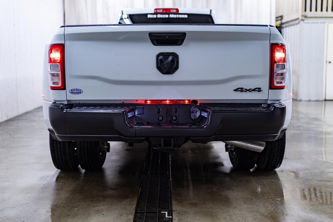2024 Ram 3500 4x4 Crew Cab Tradesman Dually Diesel AISIN BCam Red Deer AB