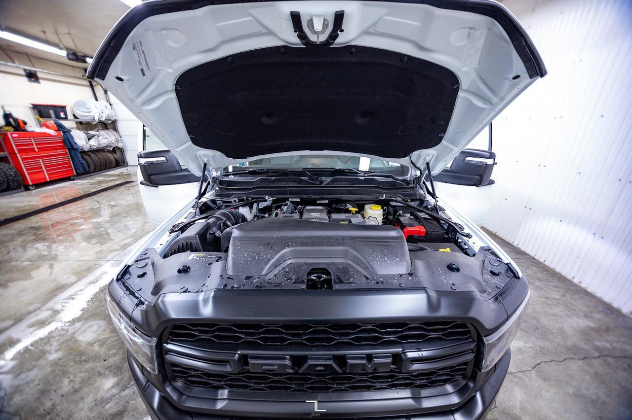 2024 Ram 3500 4x4 Crew Cab Tradesman Dually Diesel AISIN BCam Red Deer AB