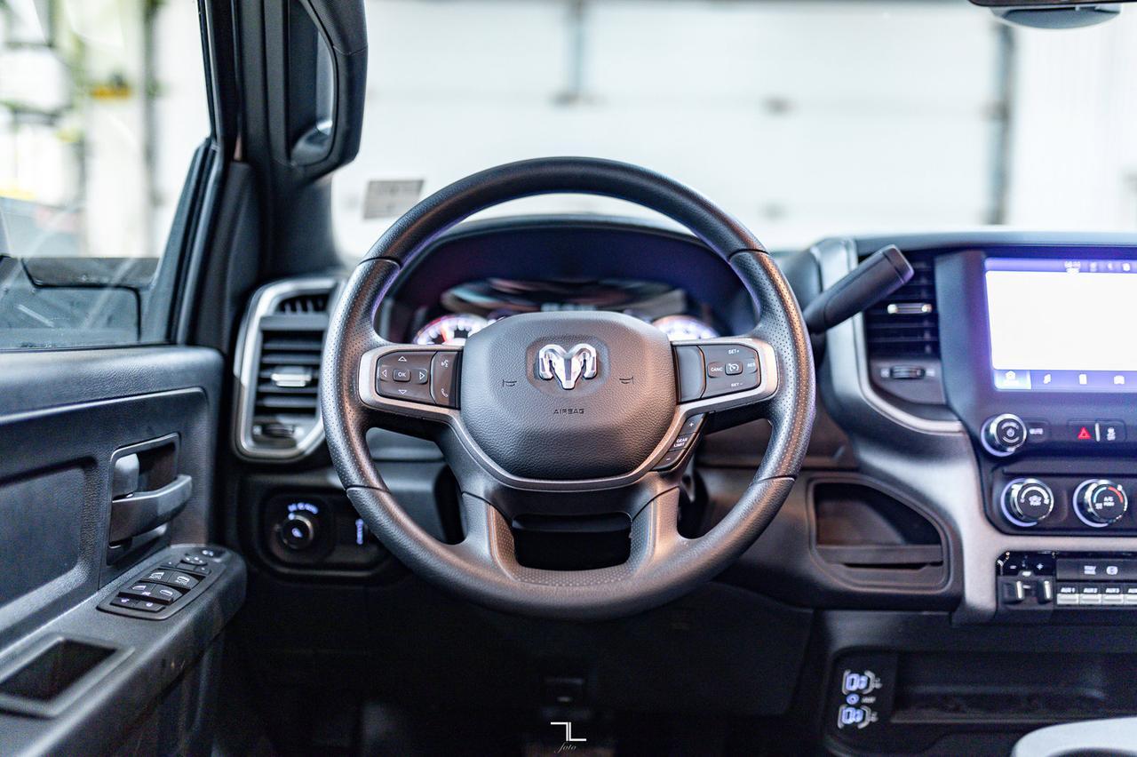 2024 Ram 3500 4x4 Crew Cab Tradesman Dually Diesel AISIN BCam Red Deer AB