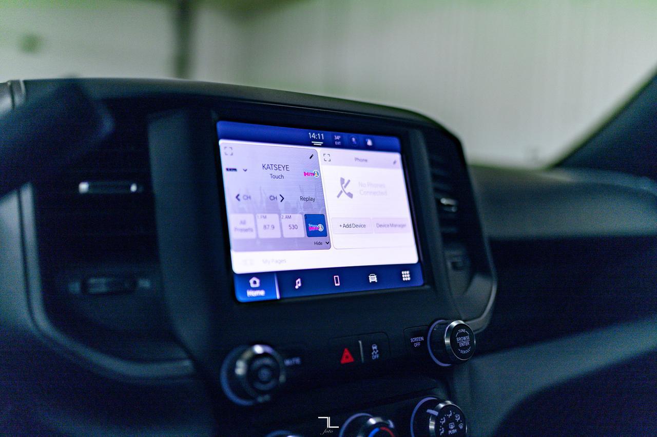 2024 Ram 3500 4x4 Crew Cab Tradesman Dually Diesel AISIN BCam Red Deer AB