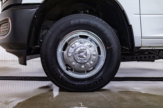 2024 Ram 3500 4x4 Crew Cab Tradesman Dually Diesel AISIN BCam Red Deer AB